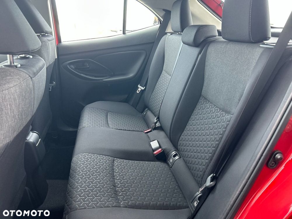 Toyota Yaris Cross Hybrid 1.5 Comfort - 24