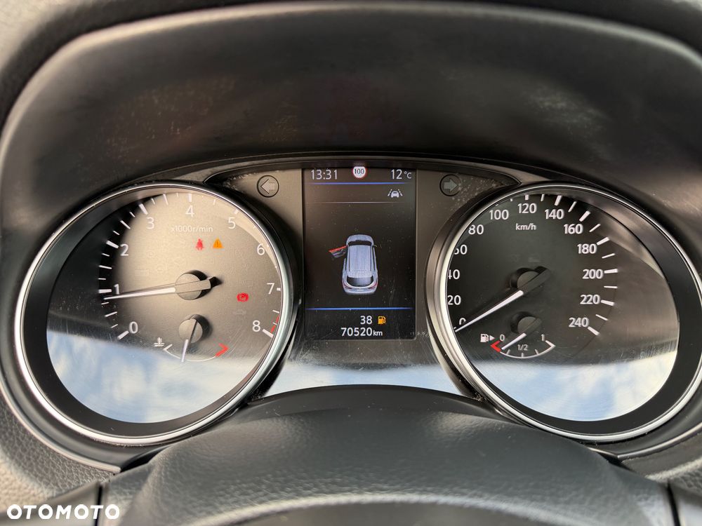 Nissan Qashqai 1.3 DIG-T Tekna - 23