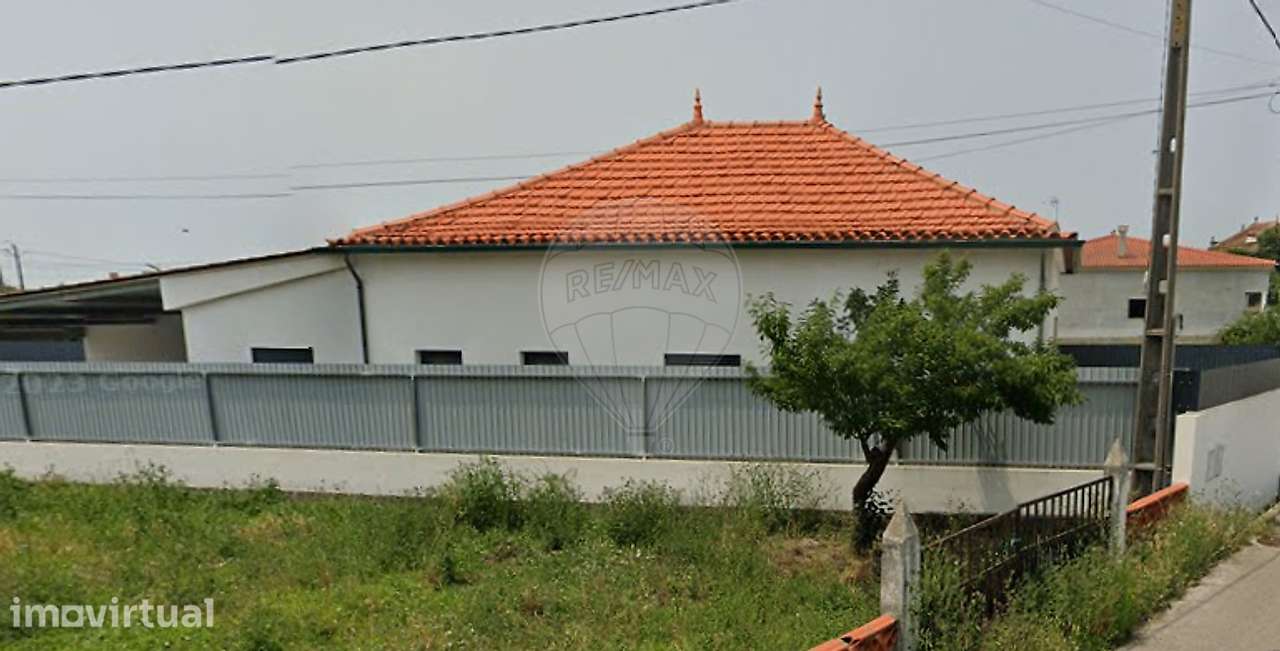 Moradia T4 para venda - Grande imagem: 2/9