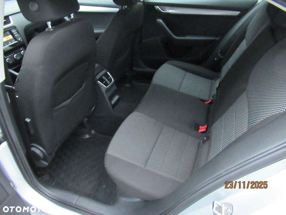 Skoda Octavia 1.6 TDI Ambition - 15