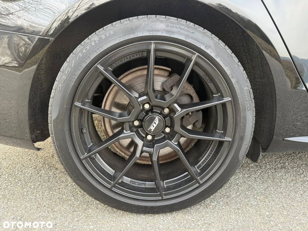 Audi A4 Avant 2.0 TDI DPF multitronic S line Sportpaket - 10