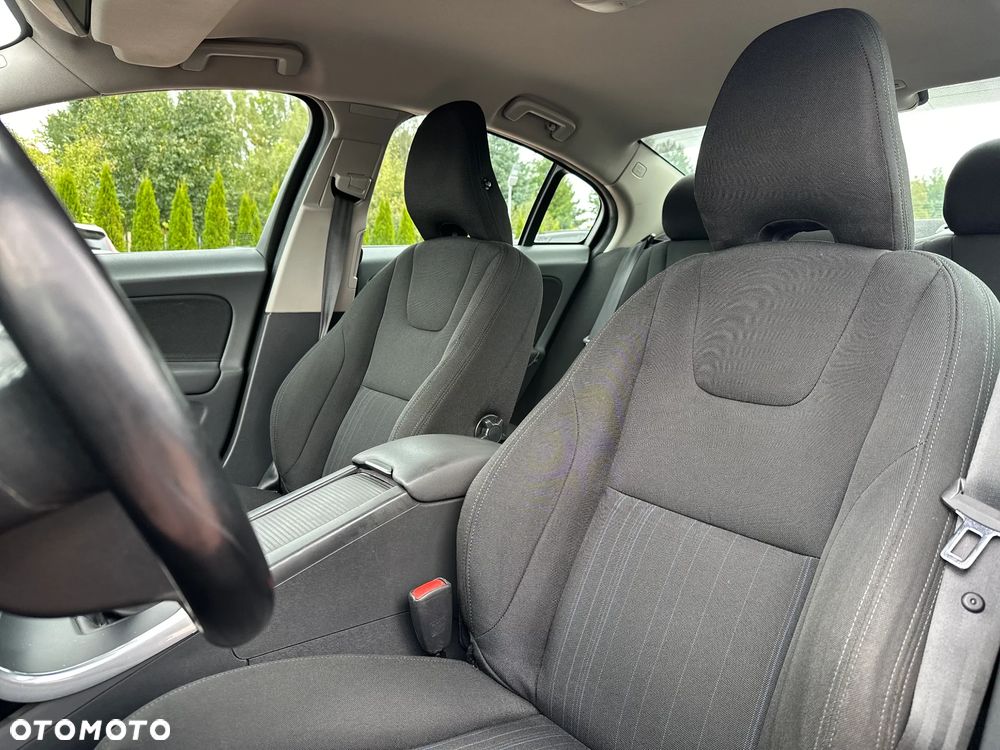 Volvo S60 D3 Kinetic - 11