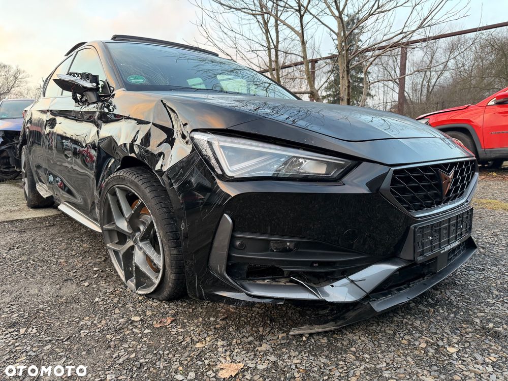 Cupra Leon 2.0 TSI DSG - 9