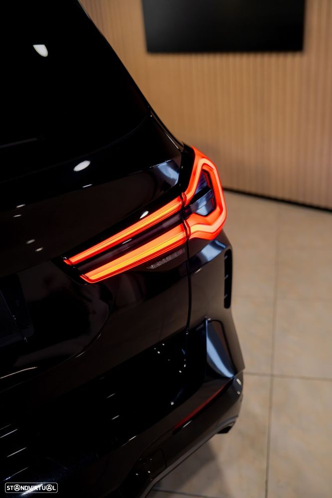 BMW iX3 M Sport Impressive - 20