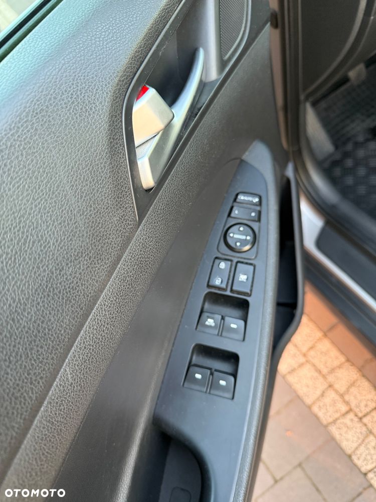 Hyundai Tucson 2.0 CRDI BlueDrive GO 2WD - 6