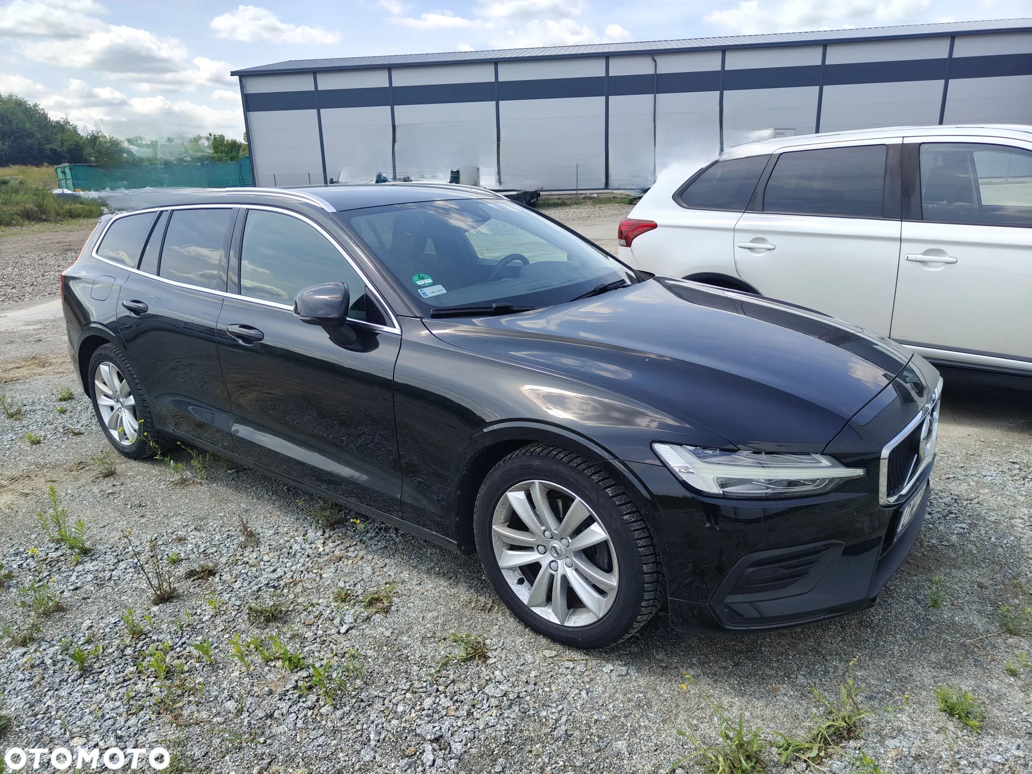 Volvo V60 D3 AWD Momentum Pro - 2