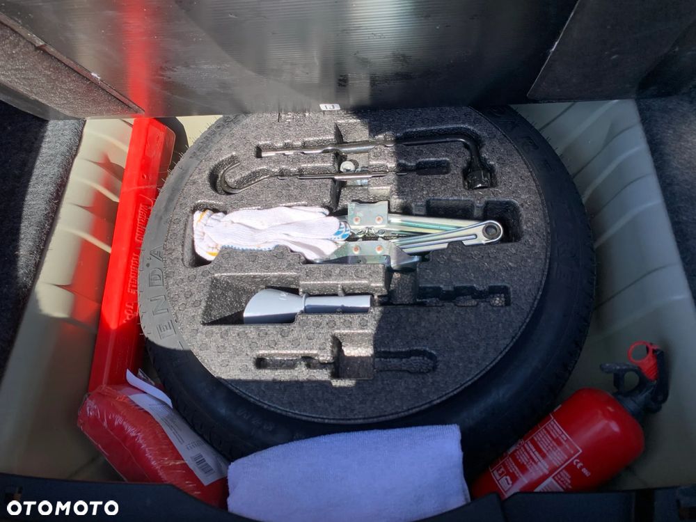 Honda Civic 2.0 i-VTEC LX CVT - 20