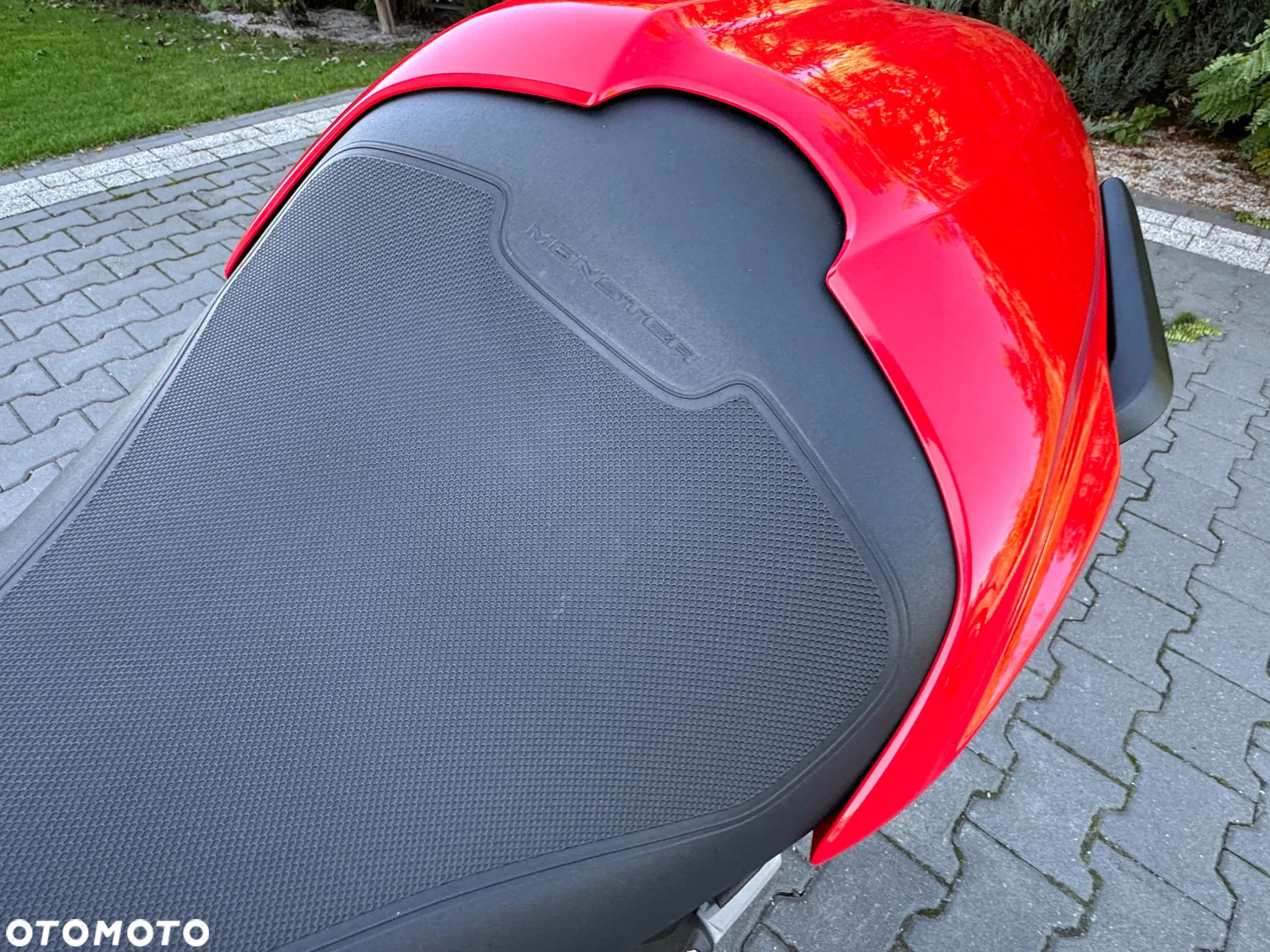 Ducati Monster - 36