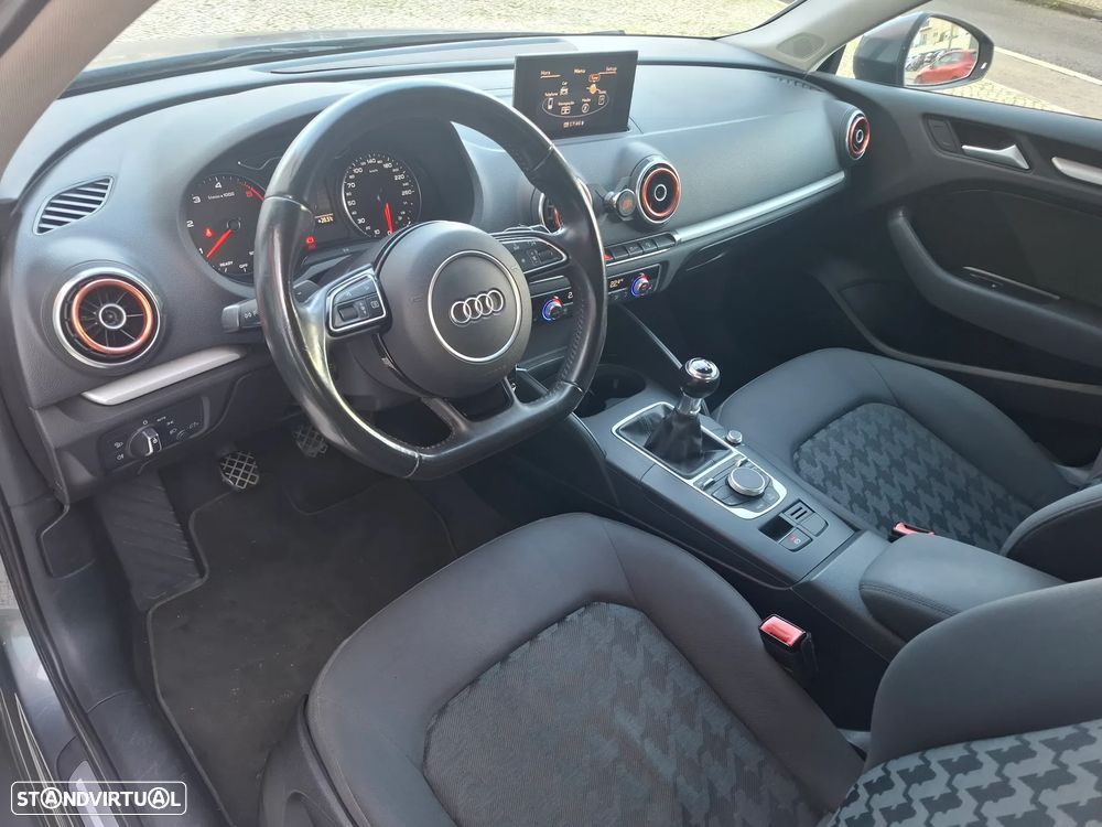 Audi A3 Limousine 1.6 TDI Advance - 31