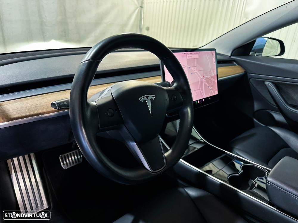 Tesla Model 3 Long-Range Dual Motor AWD - 20