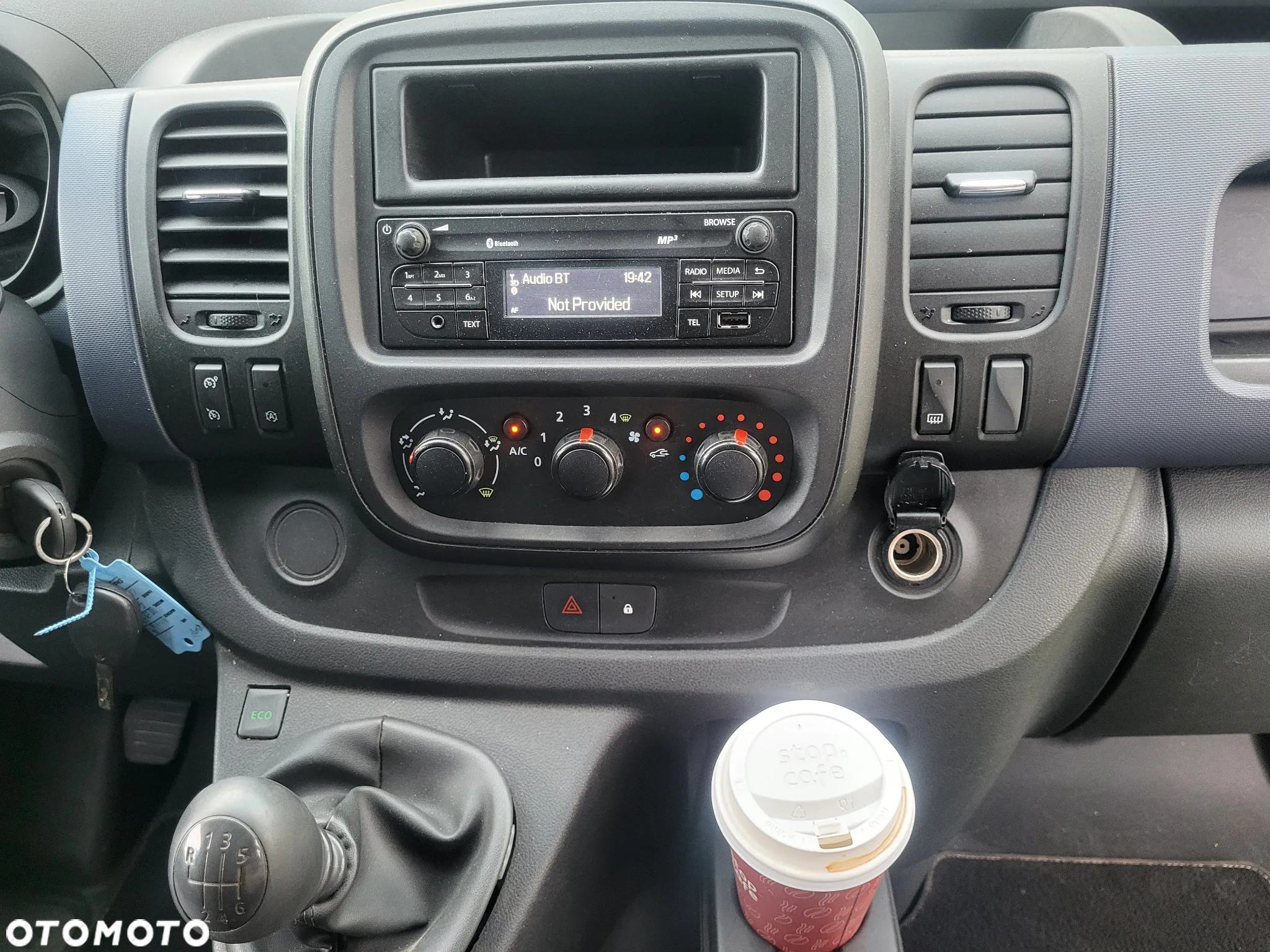 Nissan Nv300 - 7