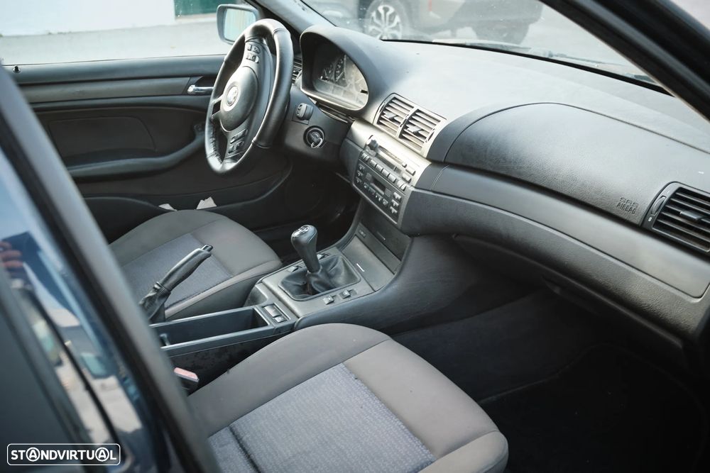 BMW 320 d - 4