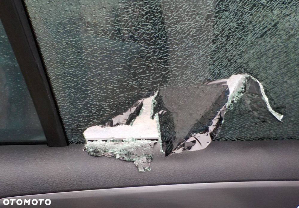 Volkswagen Golf - 21