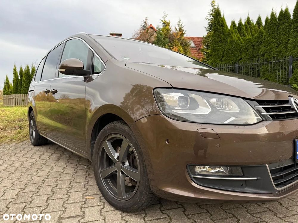 Volkswagen Sharan 2.0 TSI Highline DSG - 2