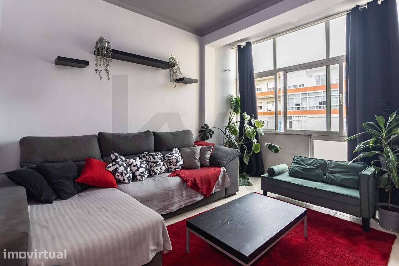Apartamento T2  na Cruz de Pau - Grande imagem: 3/25