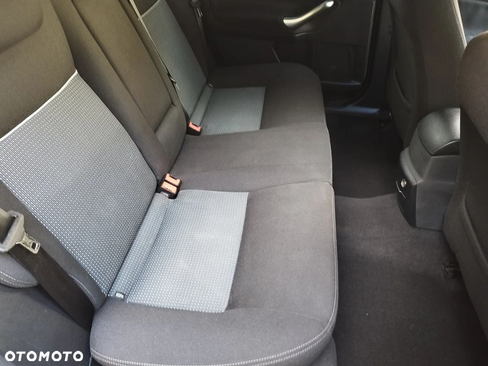 Ford Mondeo 2.0 Platinium X - 23