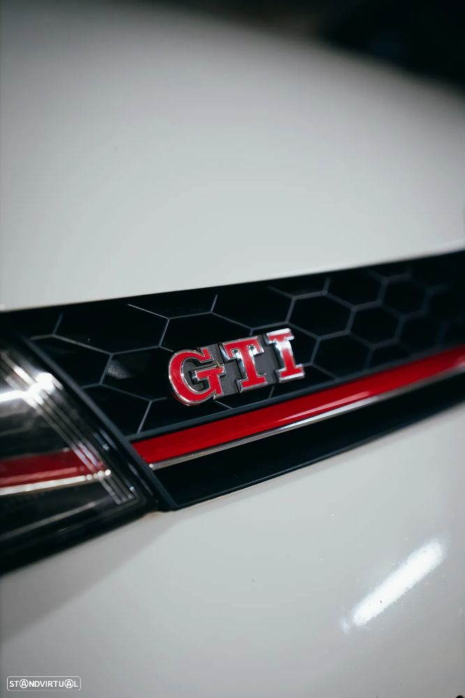 VW Golf 2.0 TSi GTi DSG Performance - 9