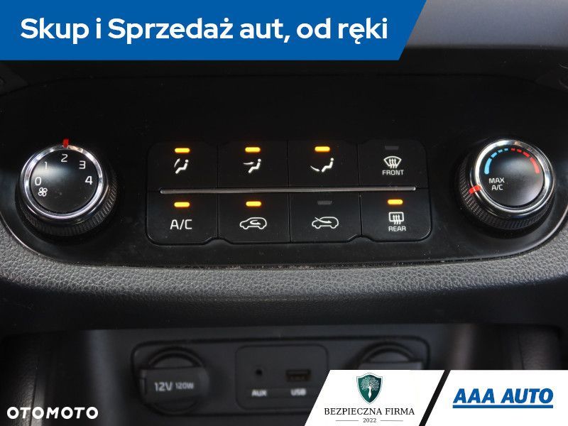 Kia Sportage - 15