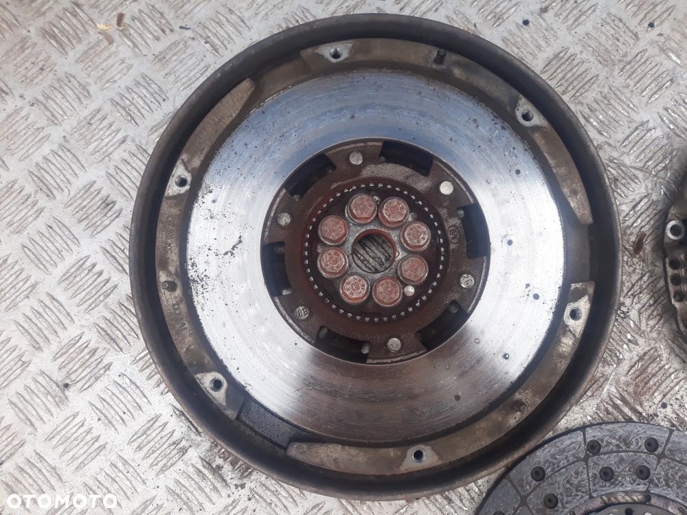 SPRZĘGŁO KOŁO DWUMASOWE FIAT DUCATO III BOXER JUMPER  3,0 JTD  LUK 504088657 - 2