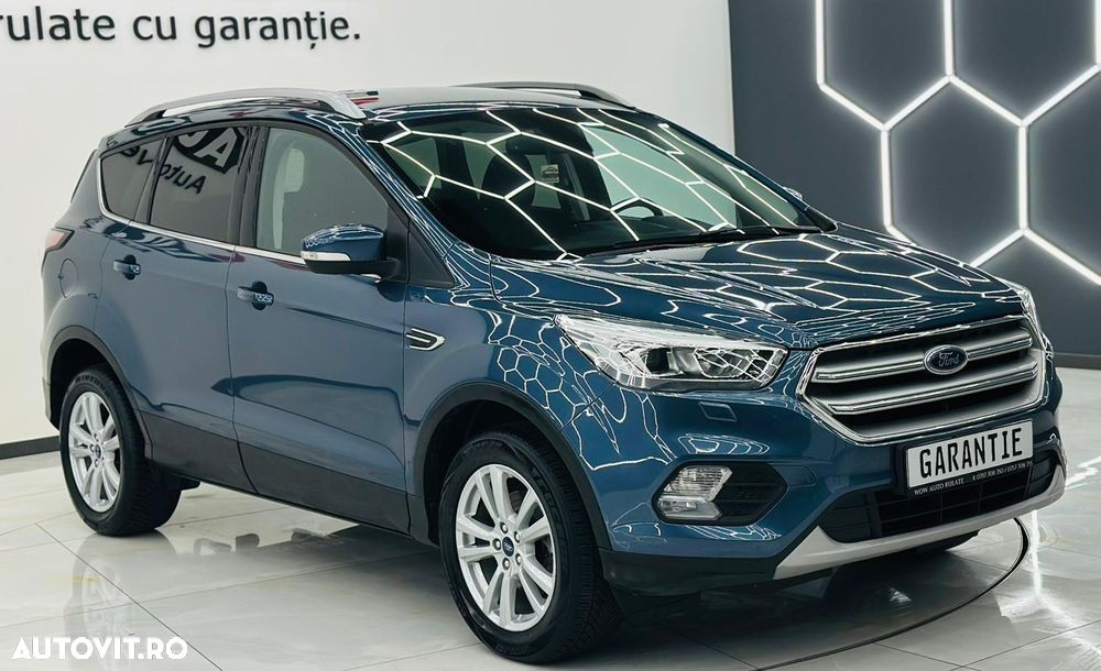 Ford Kuga 1.5 EcoBoost 2x4 Business Edition - 3