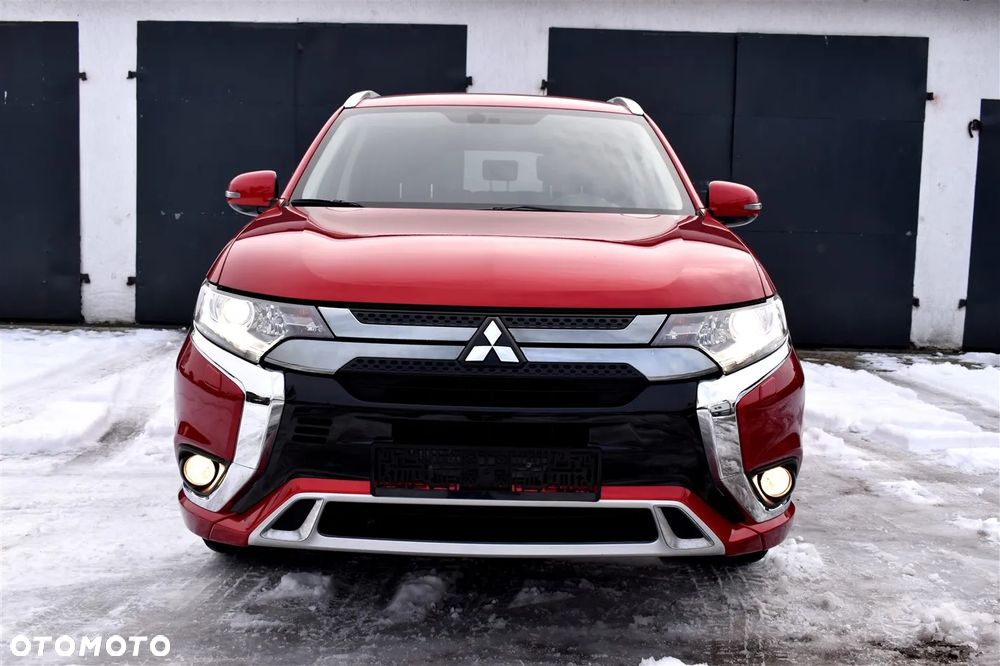 Mitsubishi Outlander 2.4 4WD Diamant+ - 2