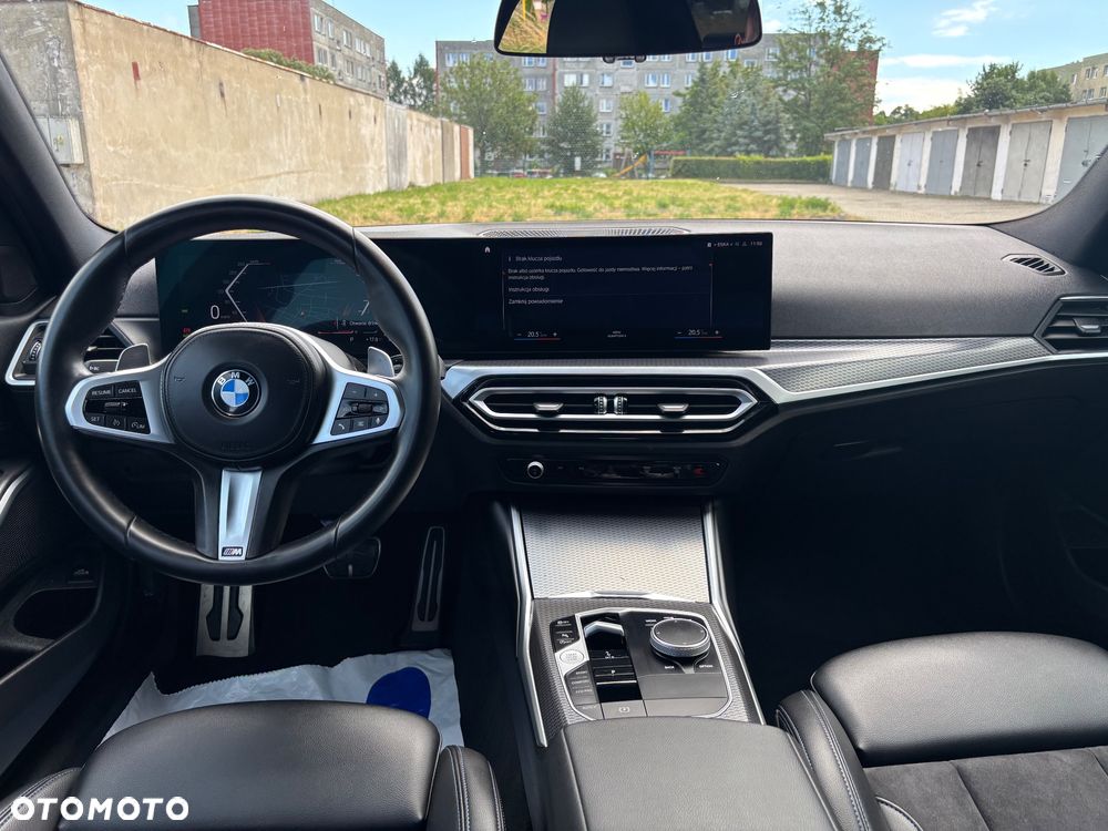 BMW Seria 3 320i xDrive M Sport - 36
