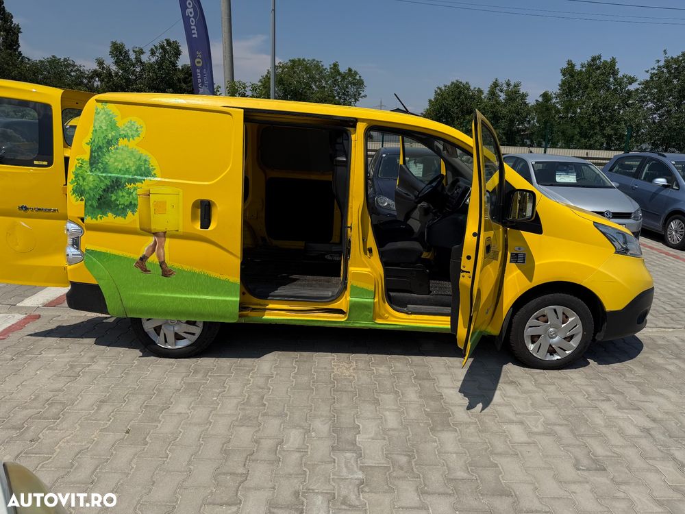 Nissan NV200 - 38