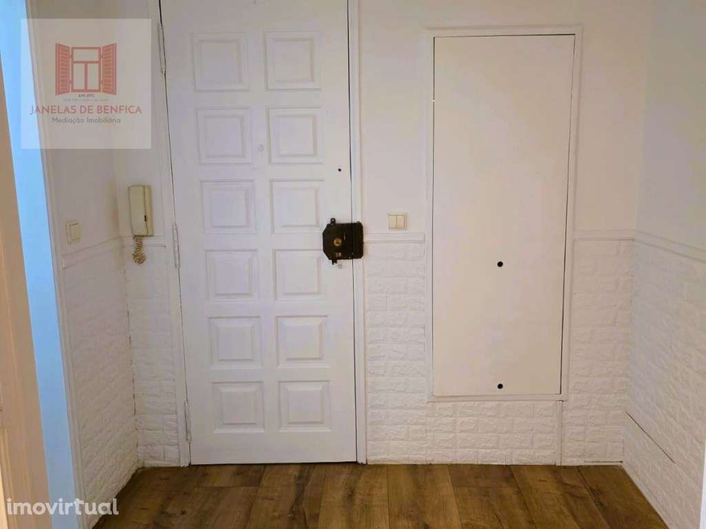 T1+1 São Domingos de Benfica, à Cruz Vermelha - Lisboa - Grande imagem: 5/23