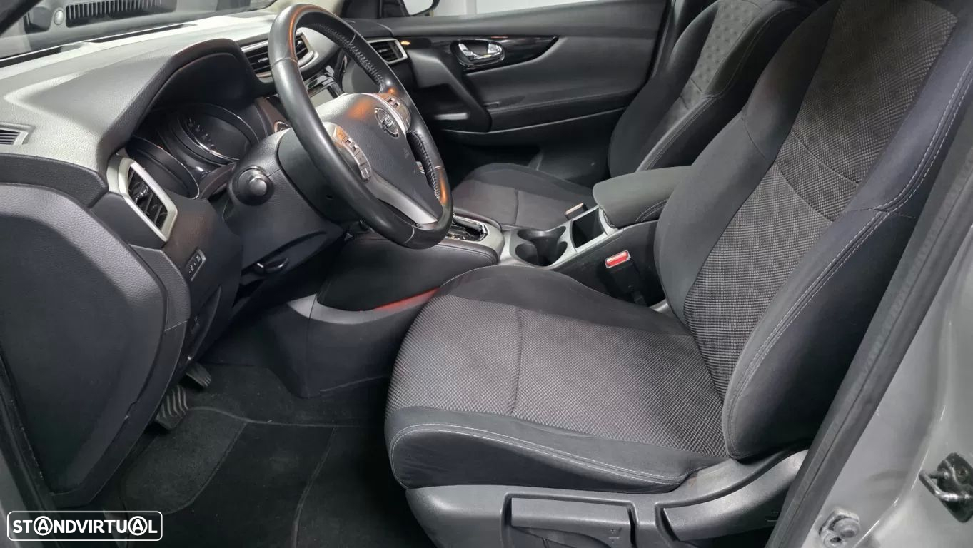 Nissan Qashqai 1.6 dCi N-Connecta 18 Xtronic - 6