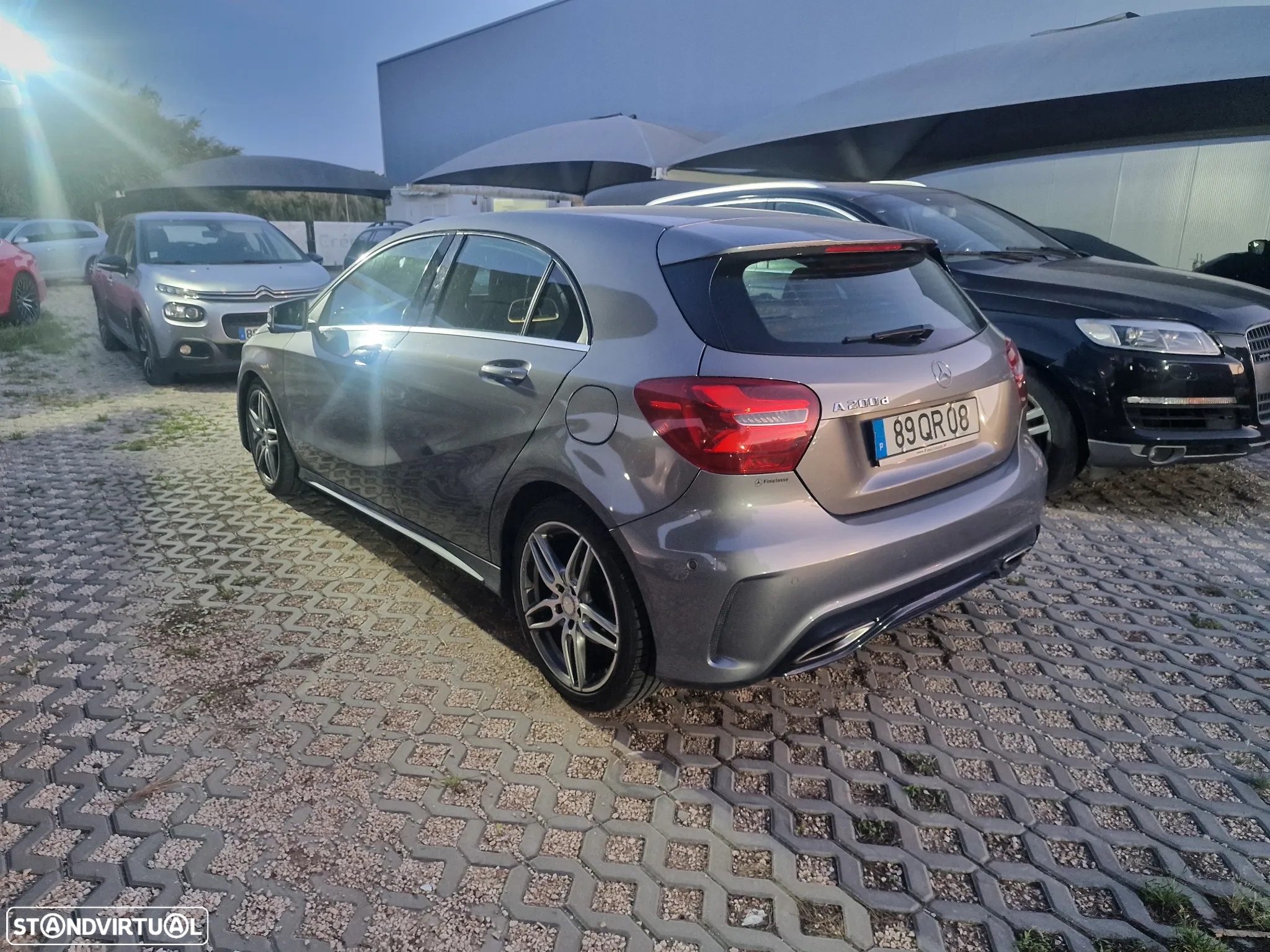 Mercedes-Benz A 200 d AMG Line - 16