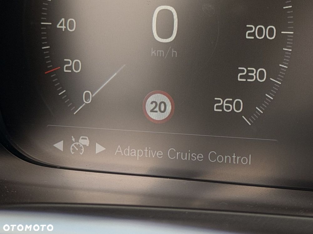 Volvo V90 - 10