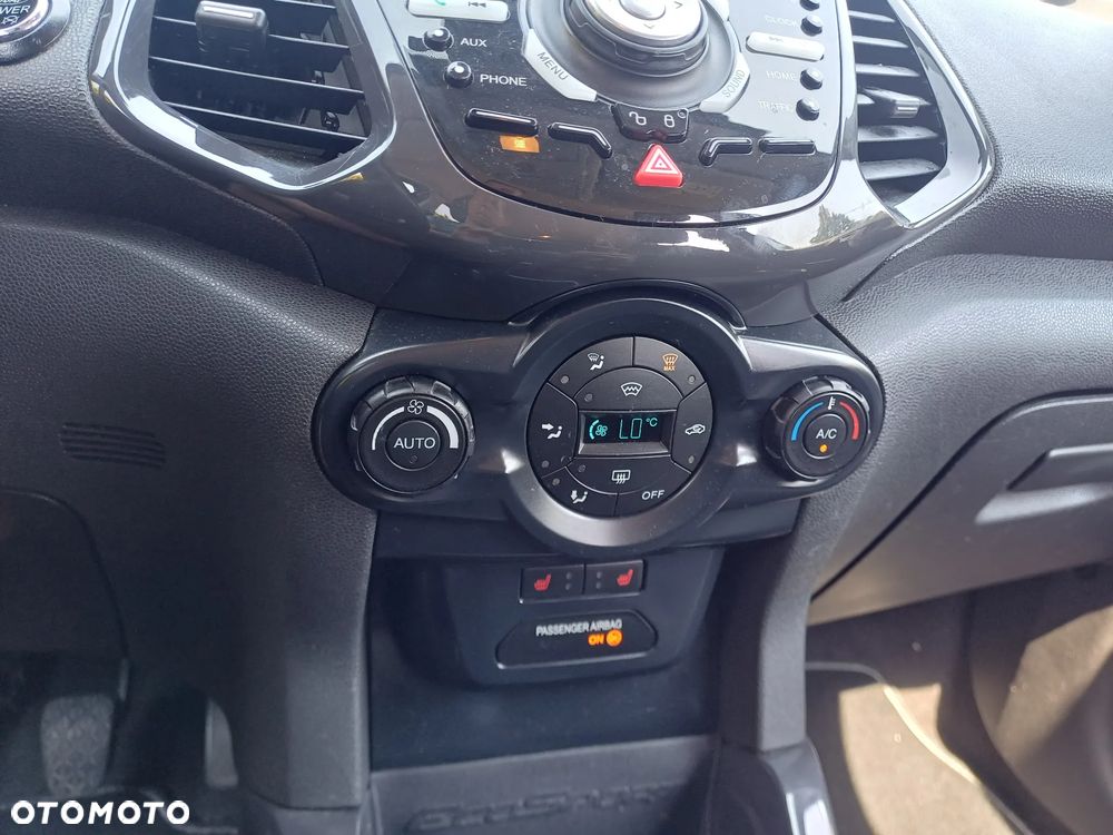Ford EcoSport - 19
