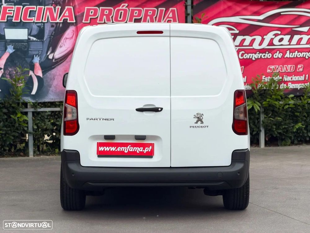 Peugeot Partner BlueHDI - 9