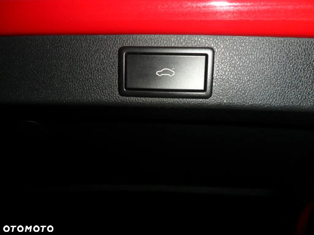 Skoda Octavia 2.0 TSI RS 245 DSG - 30