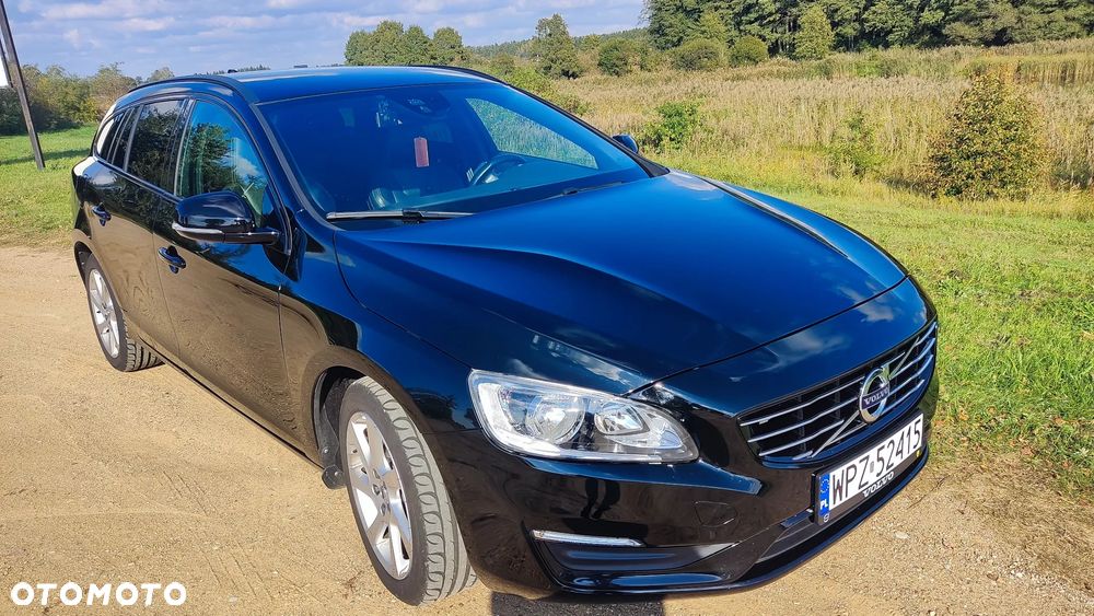 Volvo V60 D3 Drive-E Kinetic - 1