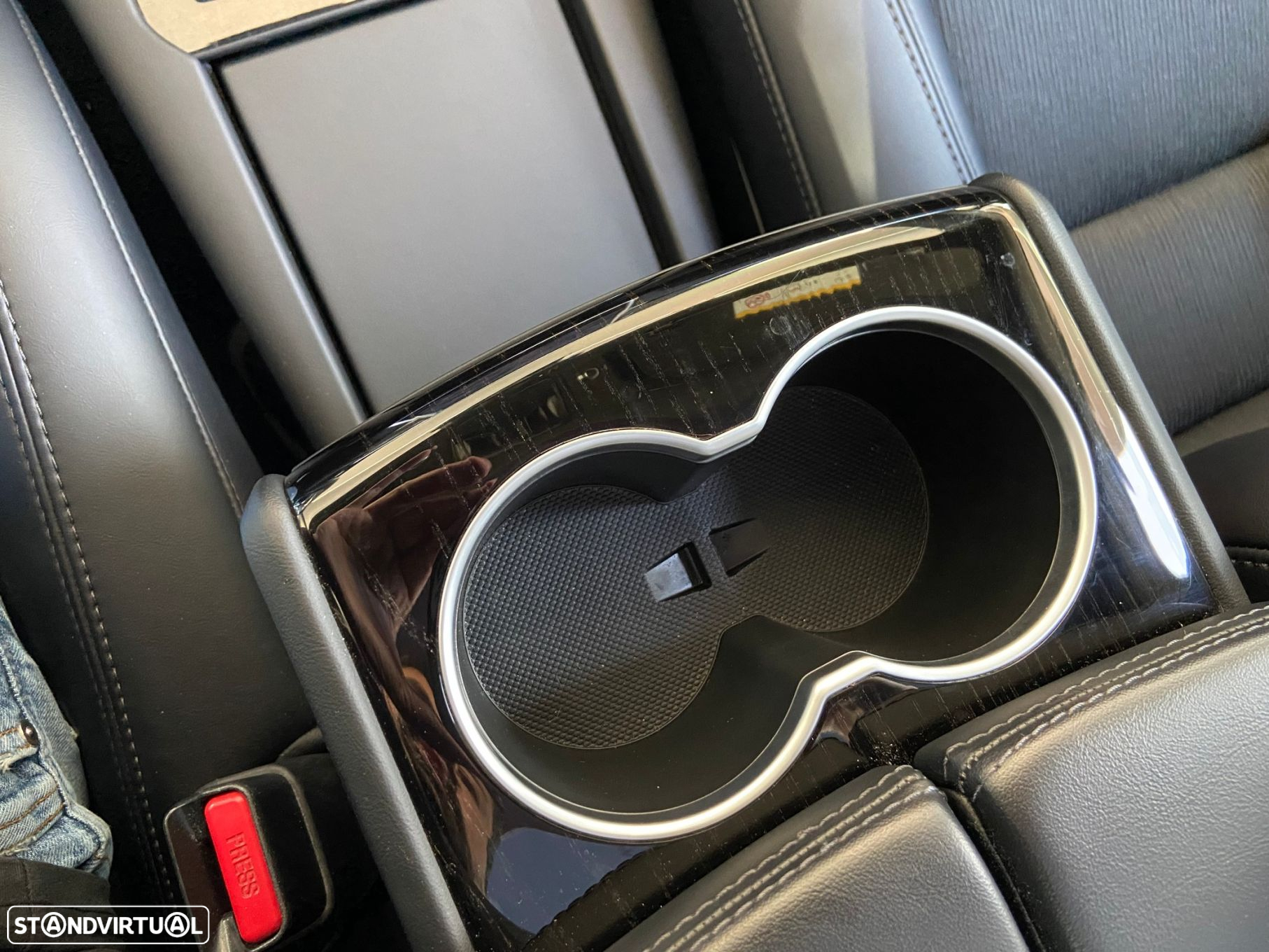 Tesla Model S 75 - 18