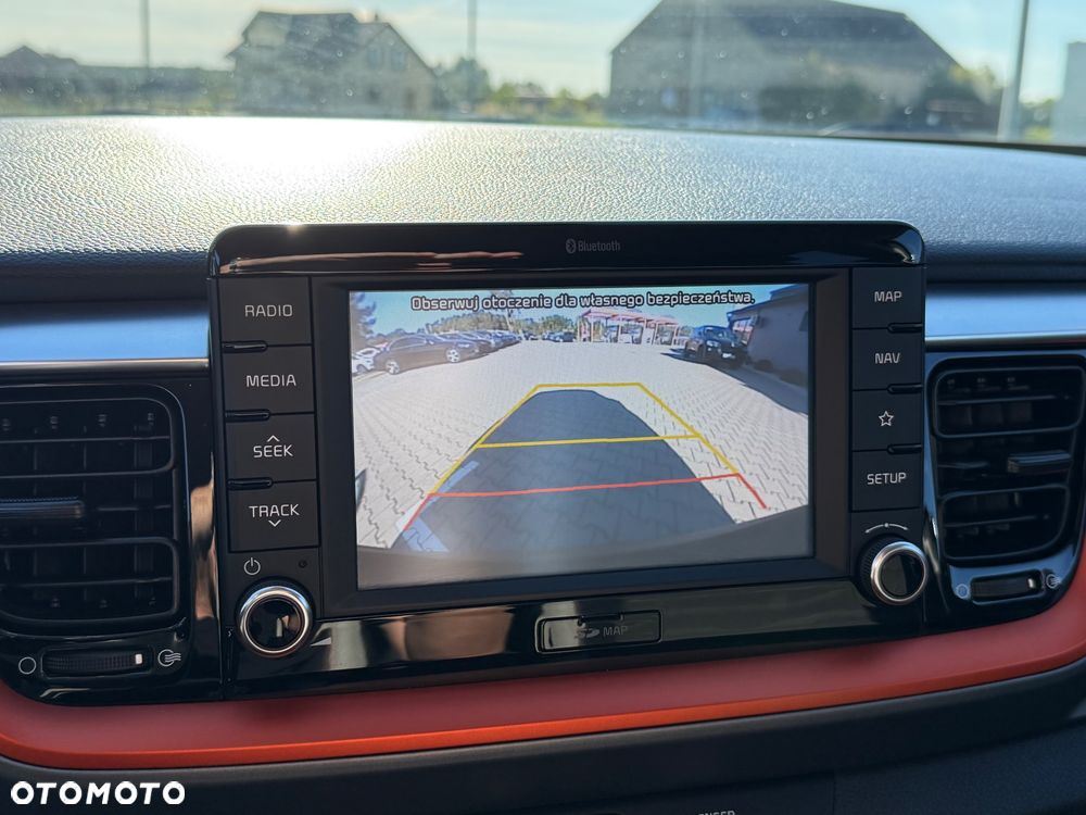 Kia Stonic 1.0 T-GDI L - 22