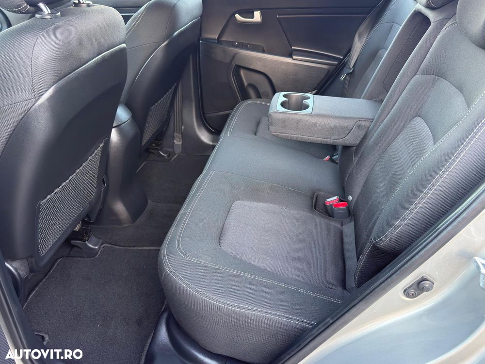 Kia Sportage - 13