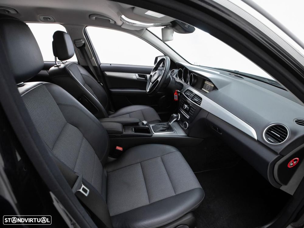 Mercedes-Benz C 220 - 8