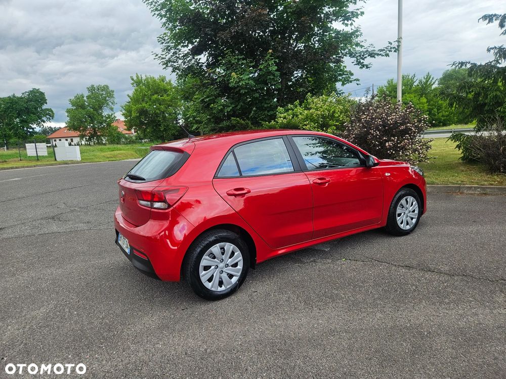 Kia Rio 1.2 Dream Team Edition - 19