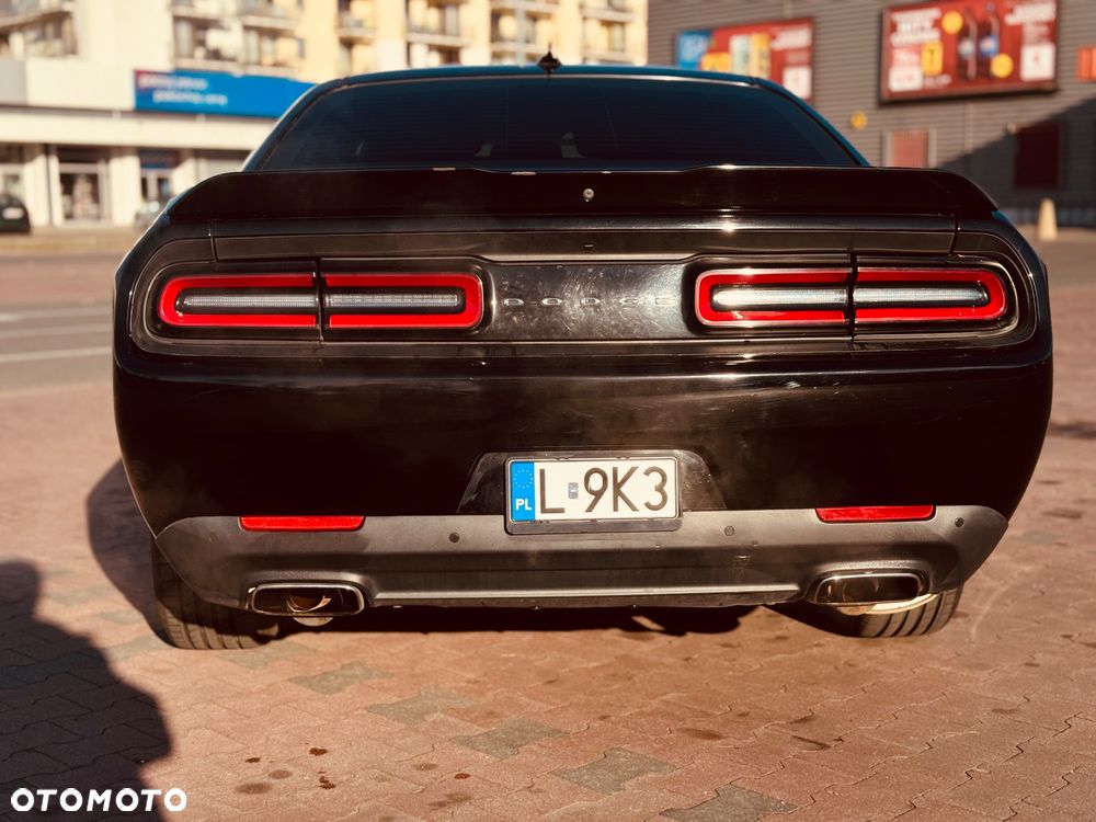 Dodge Challenger 3.6 SXT Plus - 8