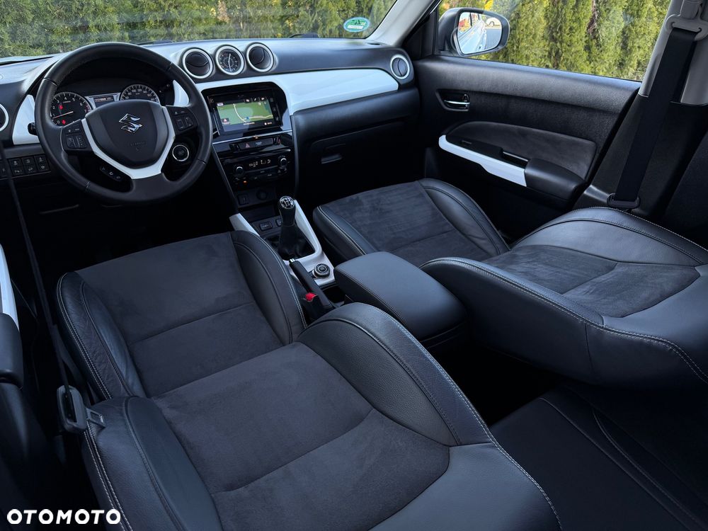 Suzuki Vitara 1.6 (4x4) Allgrip Comfort+ - 21