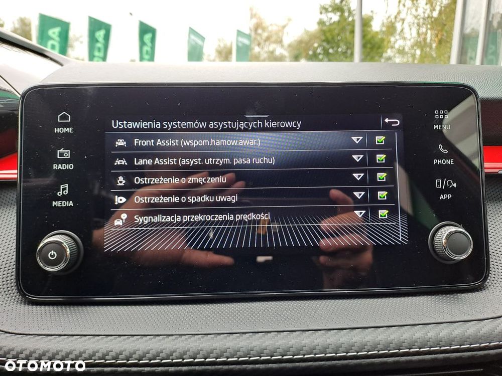 Skoda Fabia 1.5 TSI Monte Carlo DSG - 13