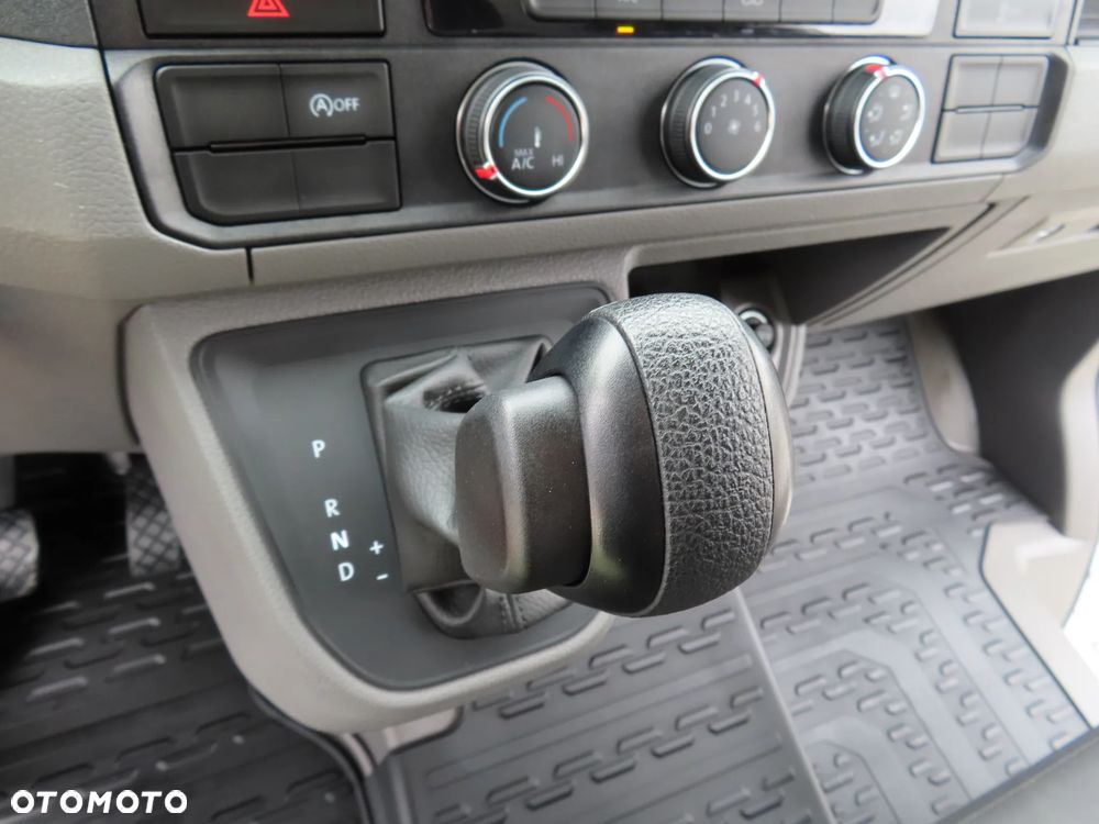 Volkswagen Crafter 35 BiTDI 2.0 177 KM AUTOMAT FIRANA x2 LEWA/PRAWA Skrzynia 5400 mm Długa 10.E.Palet 947 Kg Ładowność Rozstaw Osi 4490 mm FULL LED TEMPOMAT JEDYNY TAKI EGZEMPLARZ STAN NOWY GOTOWY DOSTEPNY POLECAM - 40