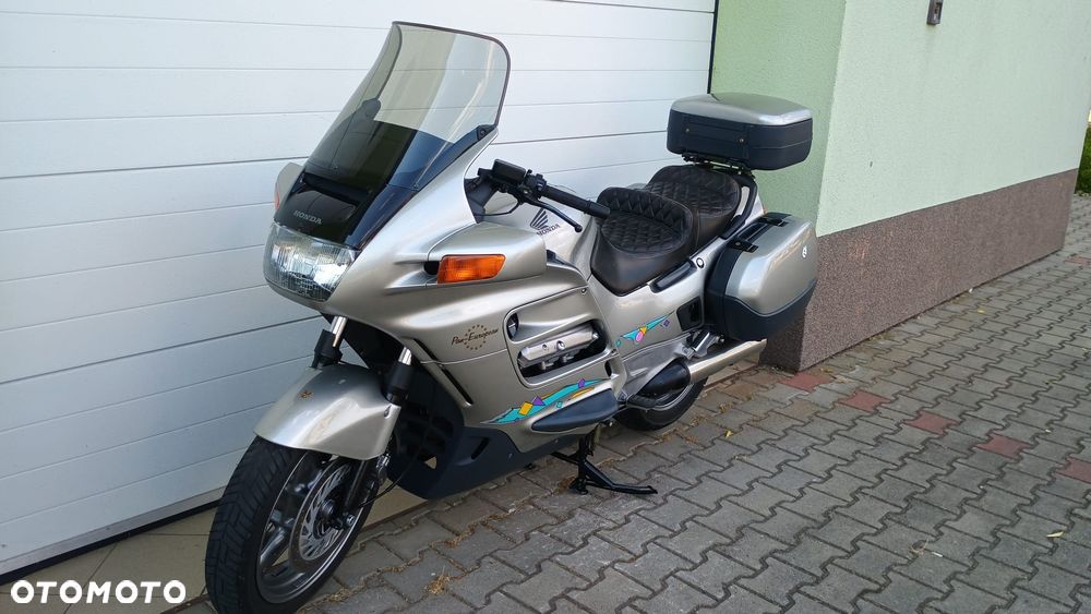 Honda ST - 2