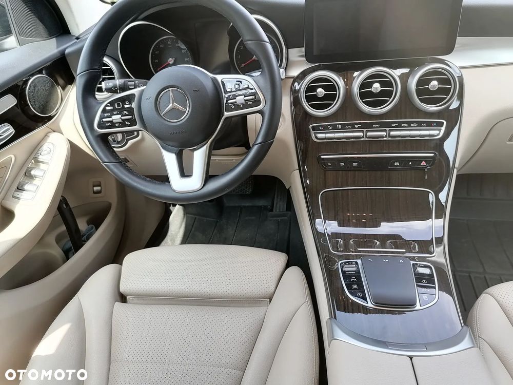 Mercedes-Benz GLC 300 4-Matic - 7