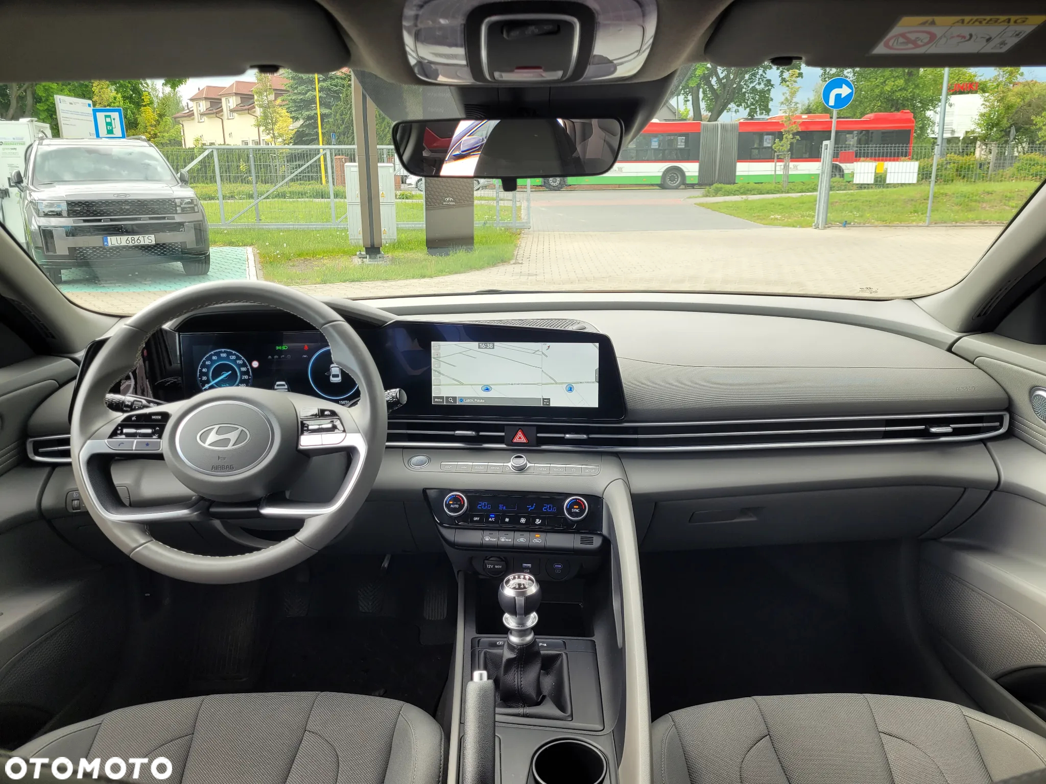 Hyundai Elantra 1.6 Modern - 10