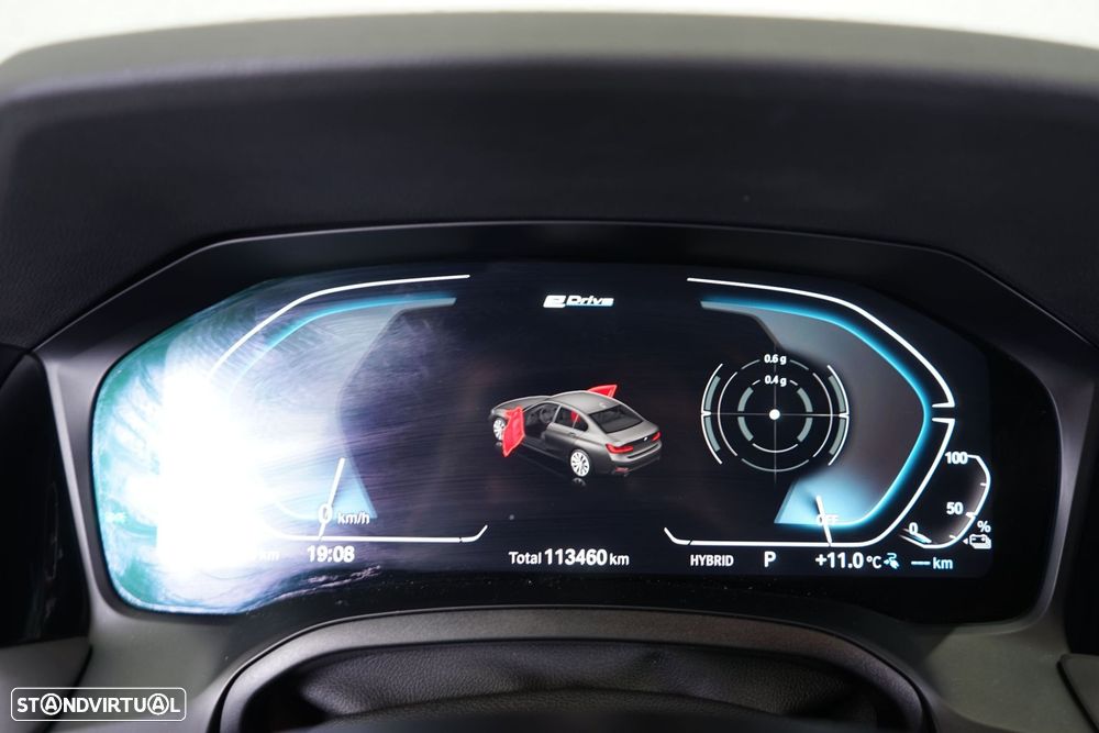 BMW 330 e Aut. Sport Line - 25