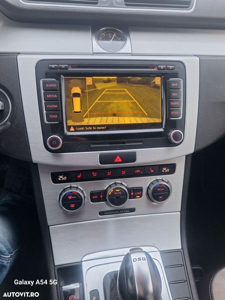 Dezmembrez VW Passat B7 1.8 tfsi CDAA cod culoare LB8R - 9