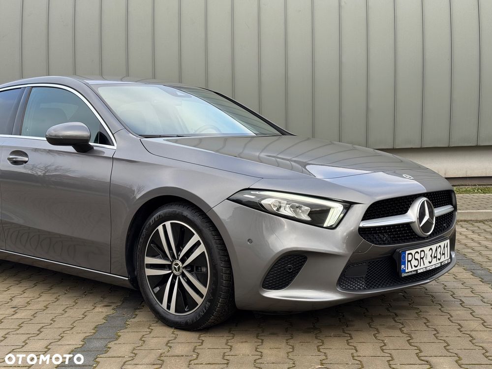 Mercedes-Benz Klasa A 180 Progressive 7G-DCT - 4